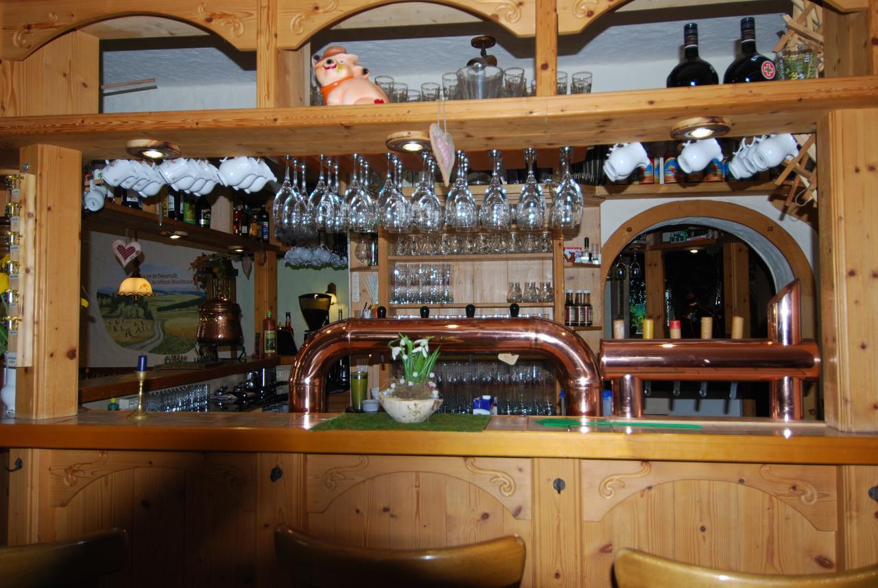 Hotel Alpenhof Markneukirchen Esterno foto